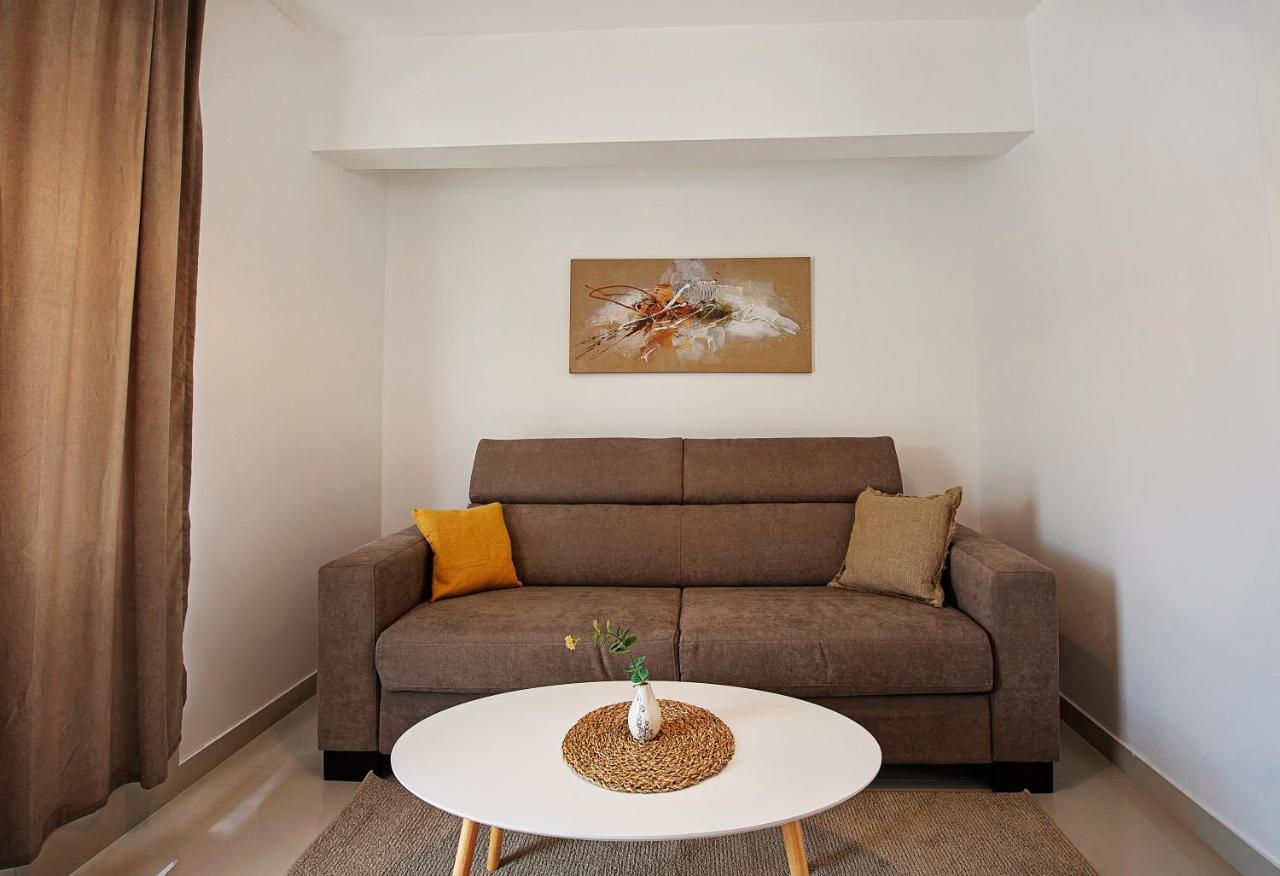 Sea Front Apartments Ivana Rogoznica  Eksteriør billede